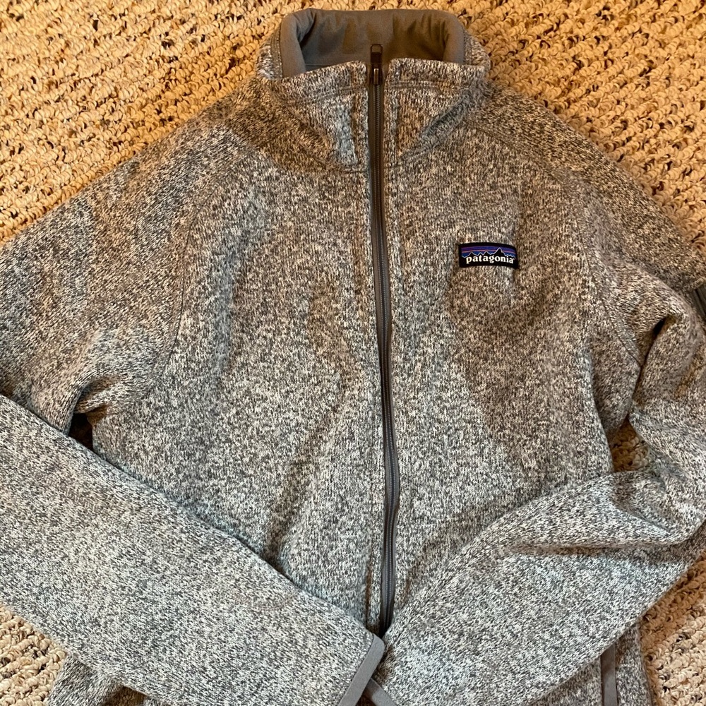 Woman's Grey Zip-Up Patagonia